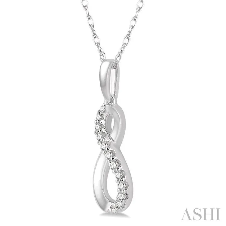 1/10 Ctw Figure Eight Round Cut Diamond Infinity Pendant in 10K White Gold with chain