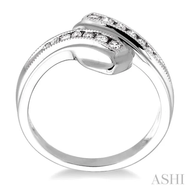 1/4 Ctw Round Cut Diamond By-pass Ring in 10K White Gold