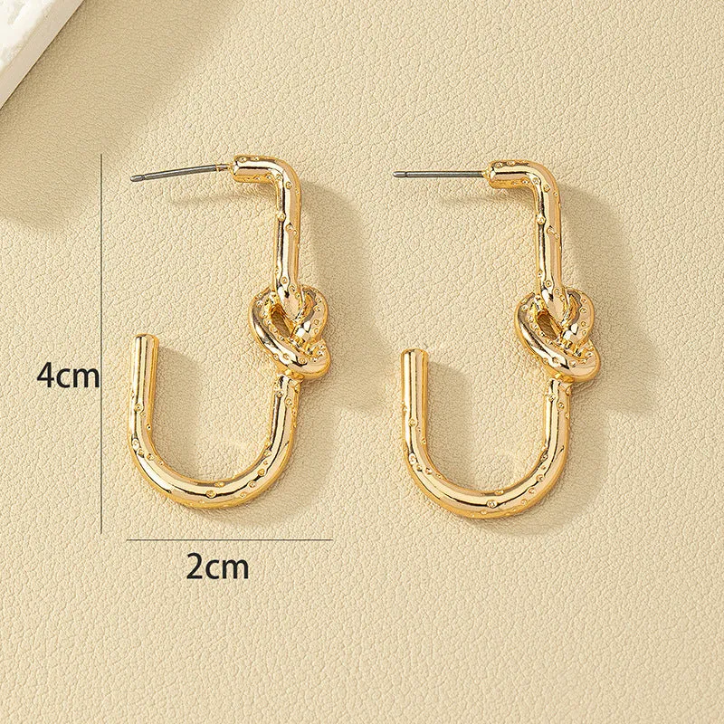 Chic Vienna Verve Metal Twist Earrings Set