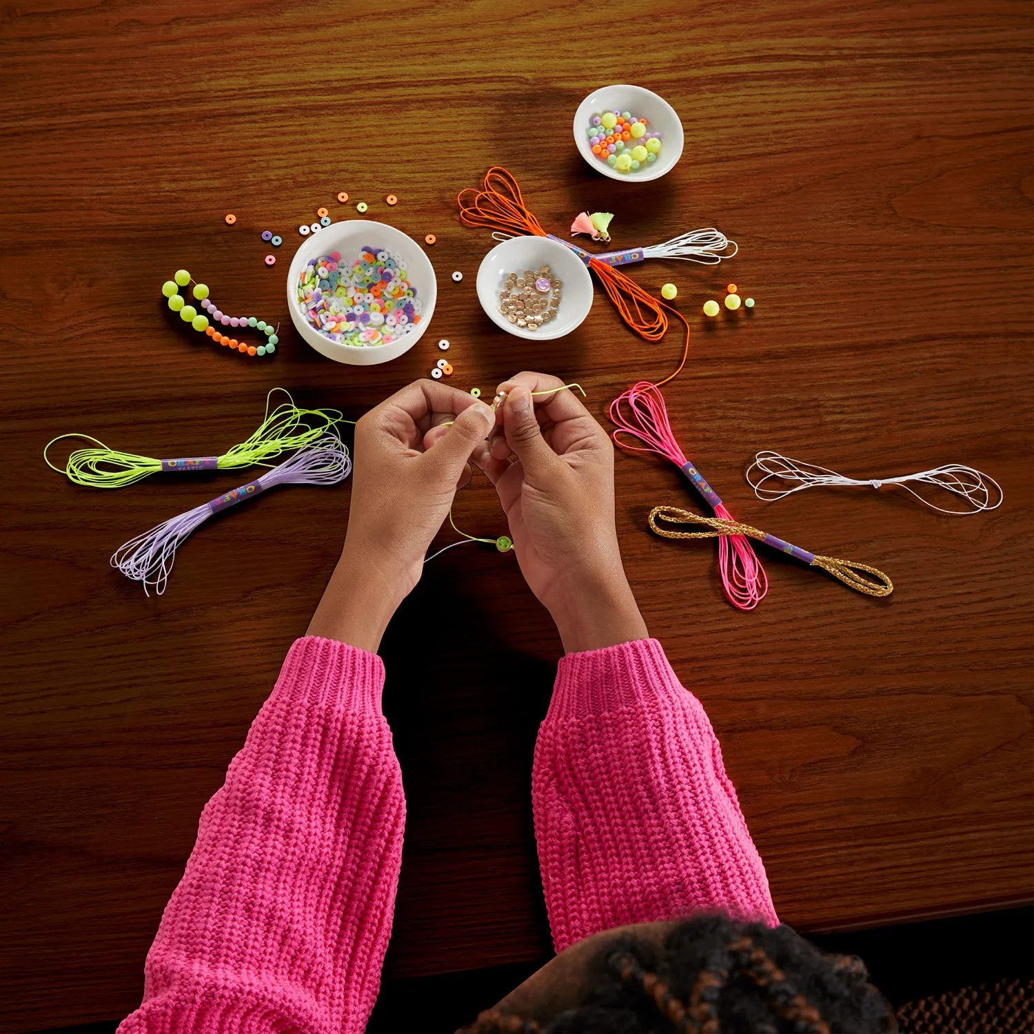 Craft-tastic Neon Bracelet Box