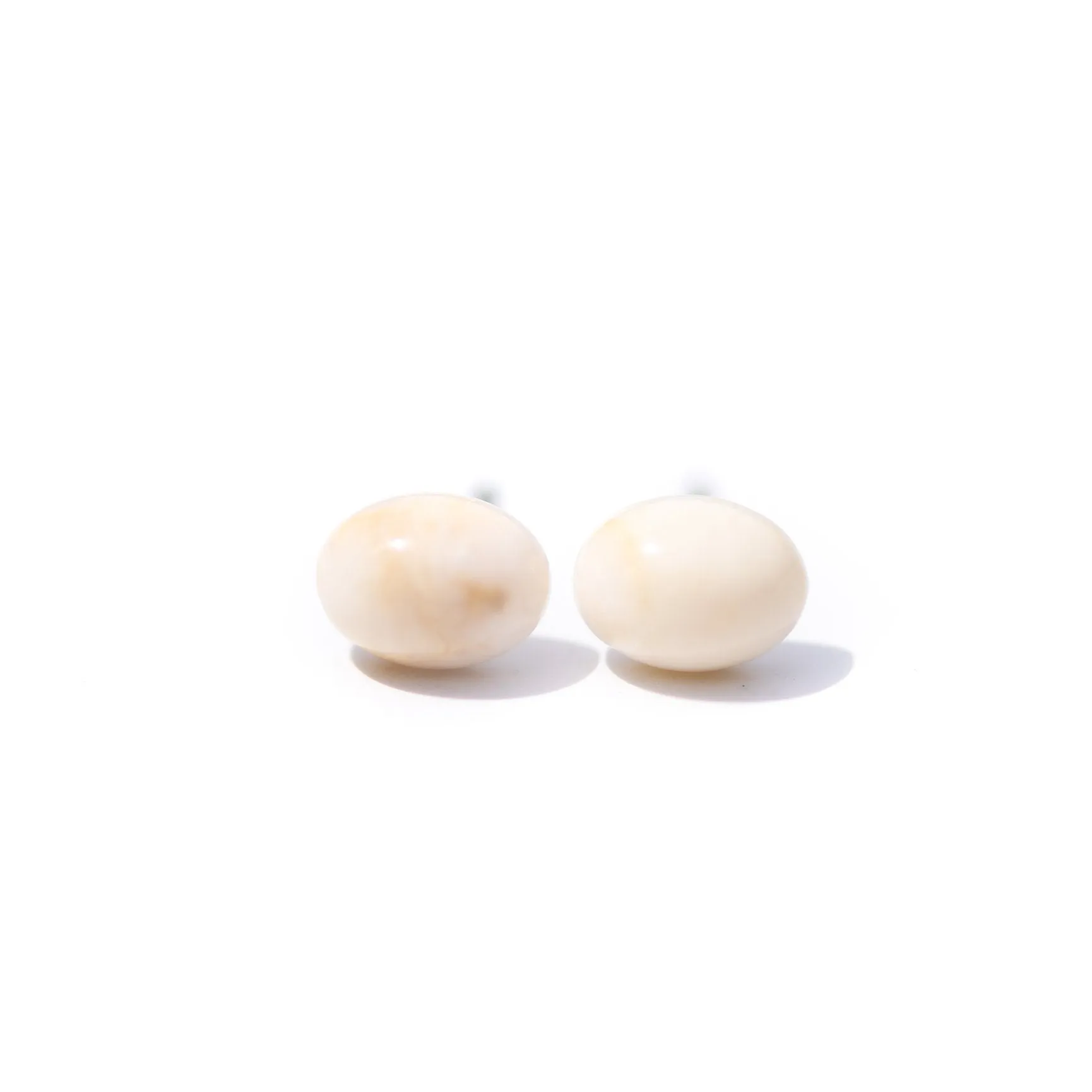 Cream Marbled Small Oval Stud Lucite Earrings