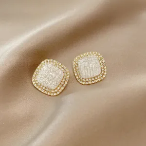 E1485 - Elegant Gemstone Earrings