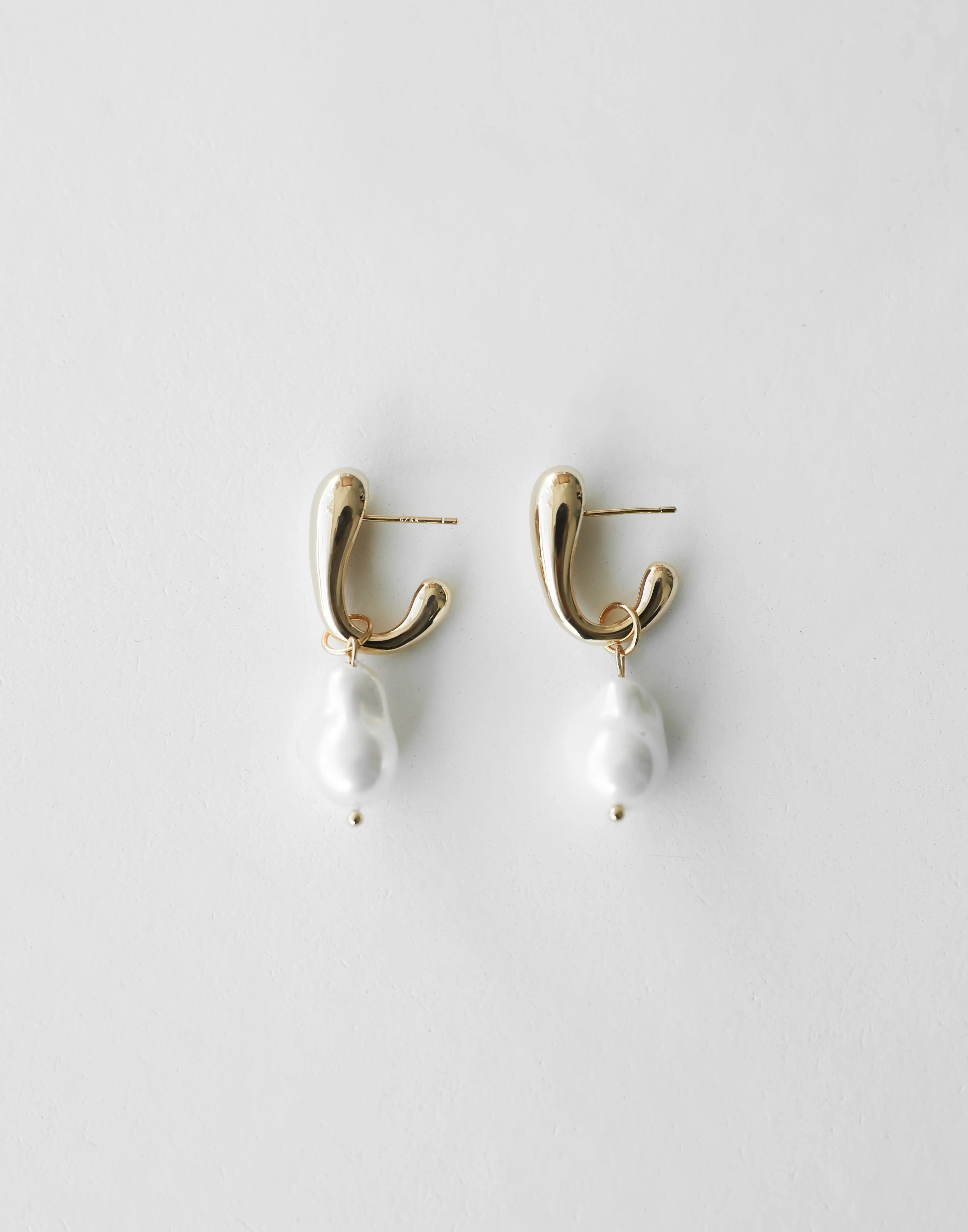 Elyssa Earrings (Gold)