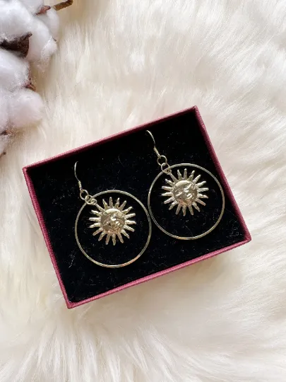 Gold sun hoop earrings | Gold dangle earrings | Statement earrings | Glitter gold drop earrings |