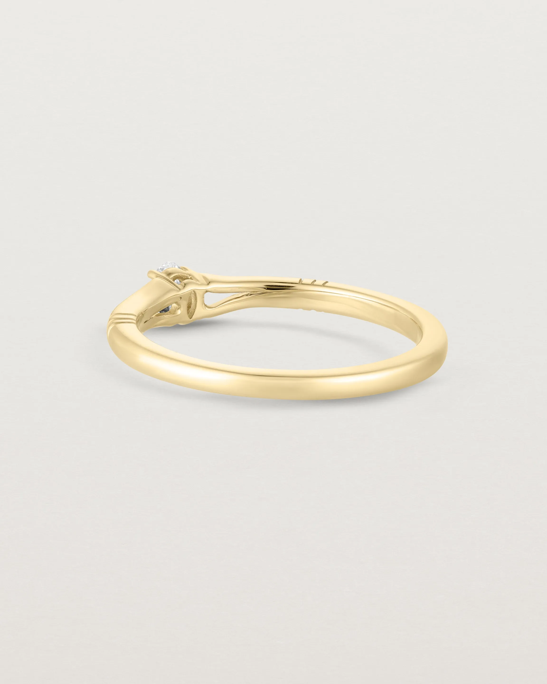 Lia Solitaire Ring | Diamond