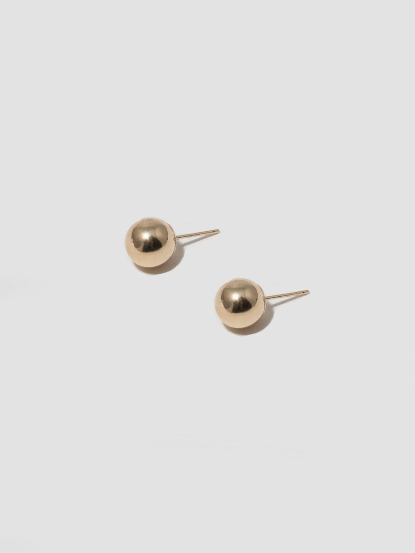 Midi Sphere Studs