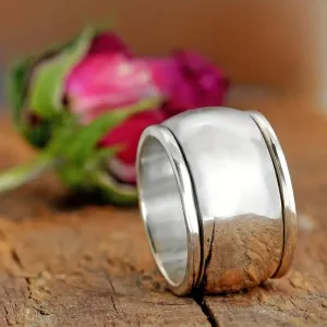 Minimalist Classic Silver Ring at Bling & Bloom's Boutique