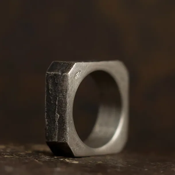 Nut Ring