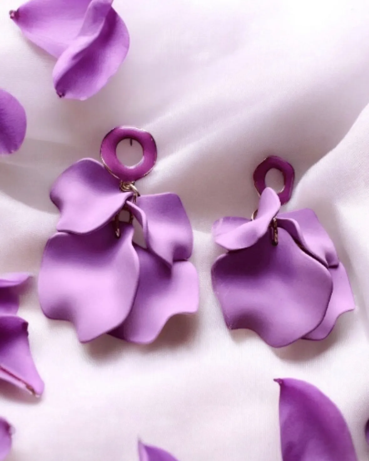 Purple - Lilac flower earrings |dangly earrings | matte petals colour statement earrings | unique gold geometric floral earrings