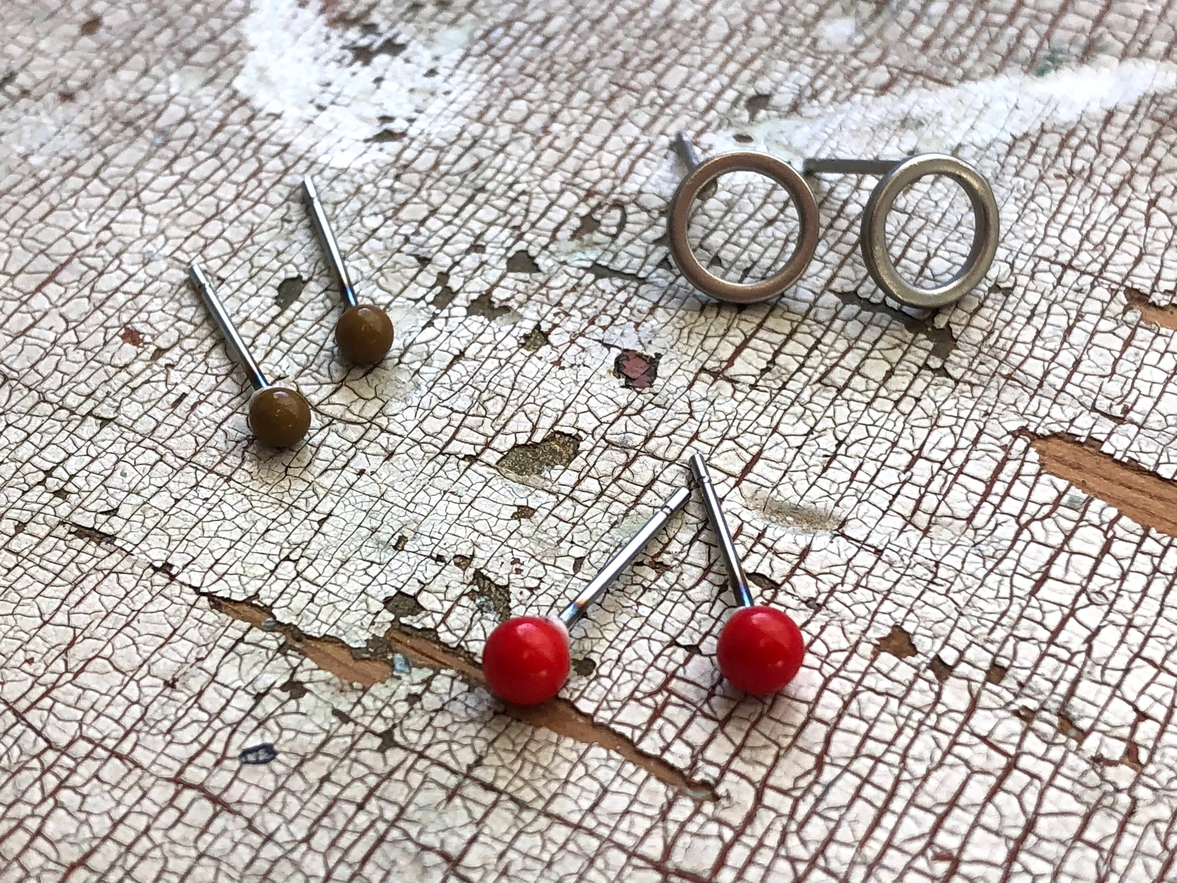 Red Silver Circles & Olive Tiny Geo Stud Earrings Set