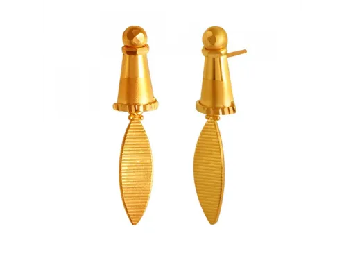 Simple & Elegant 22k Gold Earrings