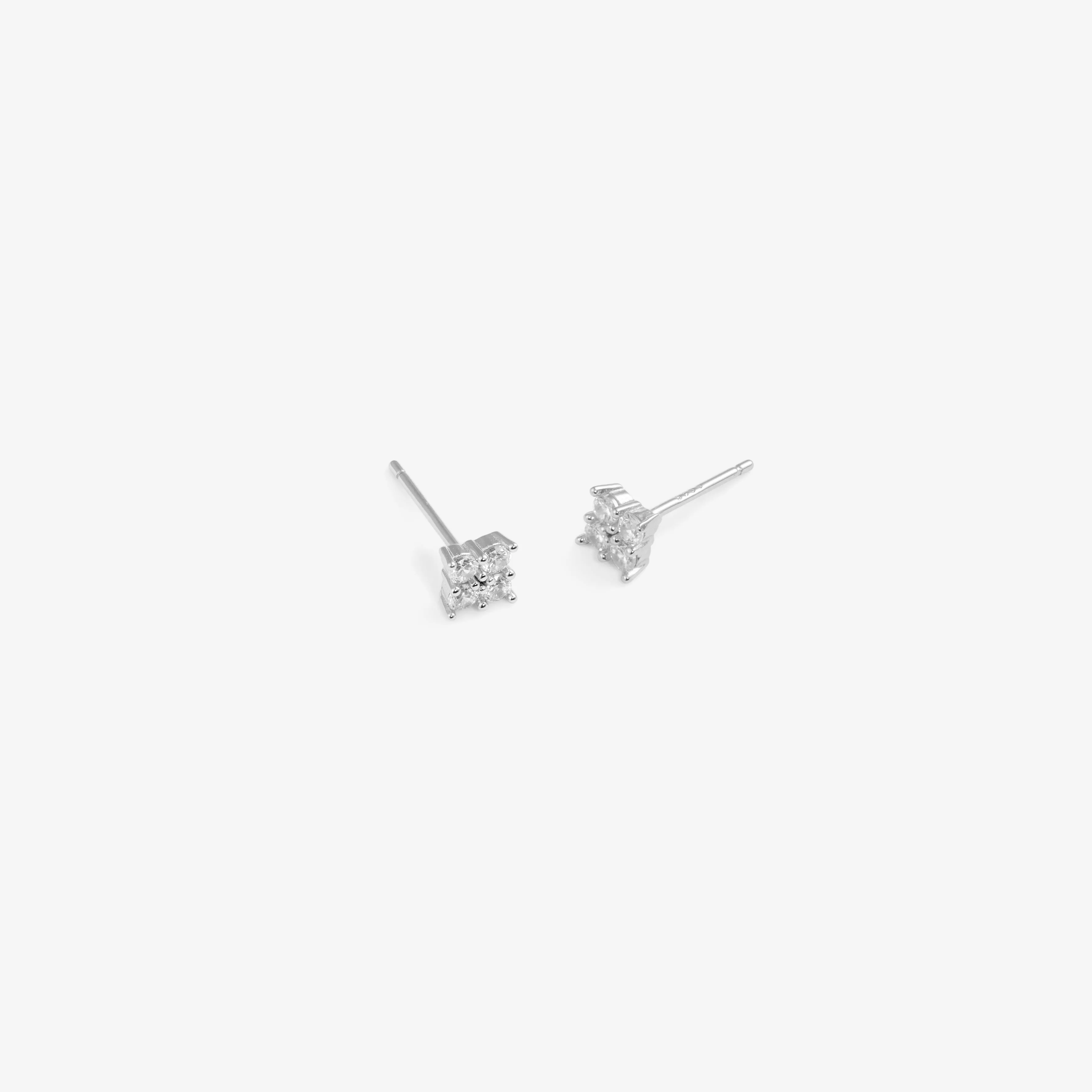 SQUARE ZIRCONIA STUDS Silver