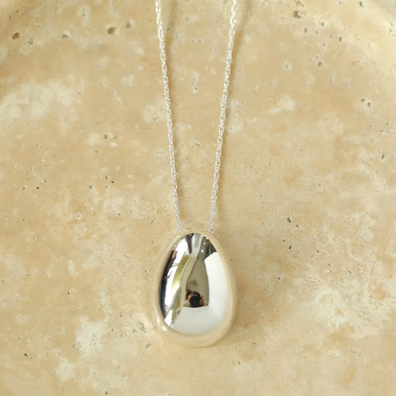 Stylish Large Water Drop Pendant Necklace