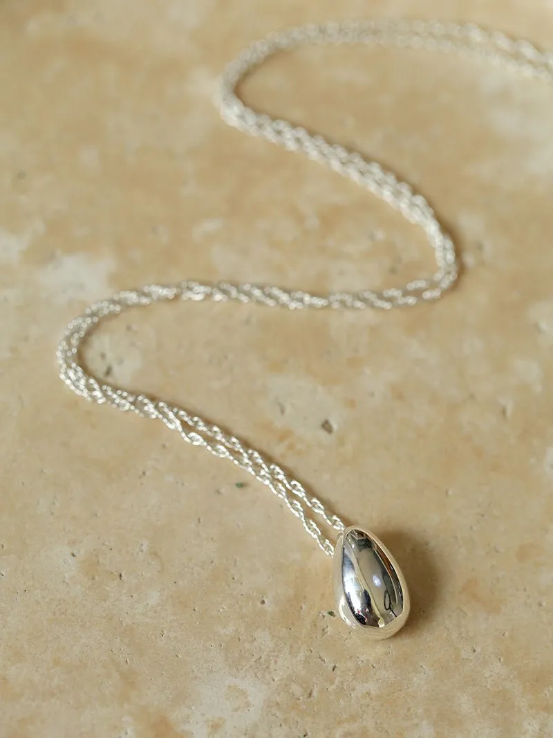 Stylish Large Water Drop Pendant Necklace