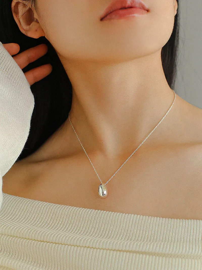 Stylish Large Water Drop Pendant Necklace