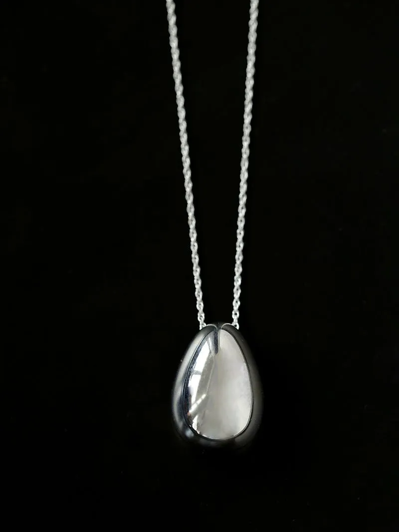 Stylish Large Water Drop Pendant Necklace