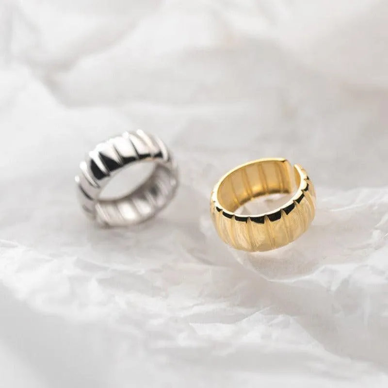 Valorous Bold Ring