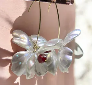 White - Large flower earrings | dangle petals floral earrings | bridal party wedding earring